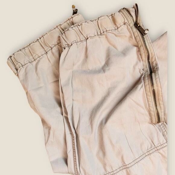 American Eagle Outfitters Pants Women's Sz 14 Cargo Light Weight Zipped Hems - Picture 7 of 10